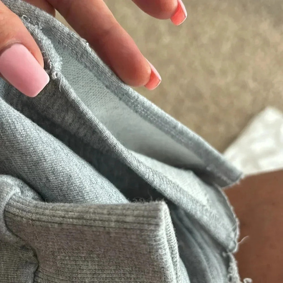 By the way. Half zip long sweatshirt. - Picture 4 of 4